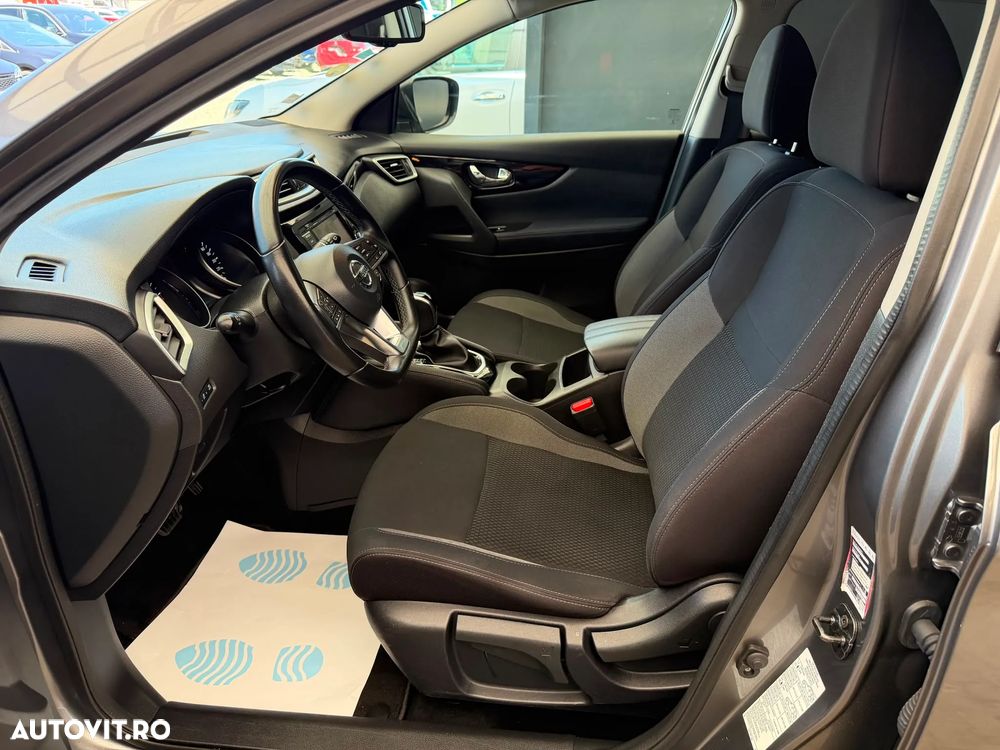 Nissan Qashqai 1.5 DCI DCT ACENTA - 9