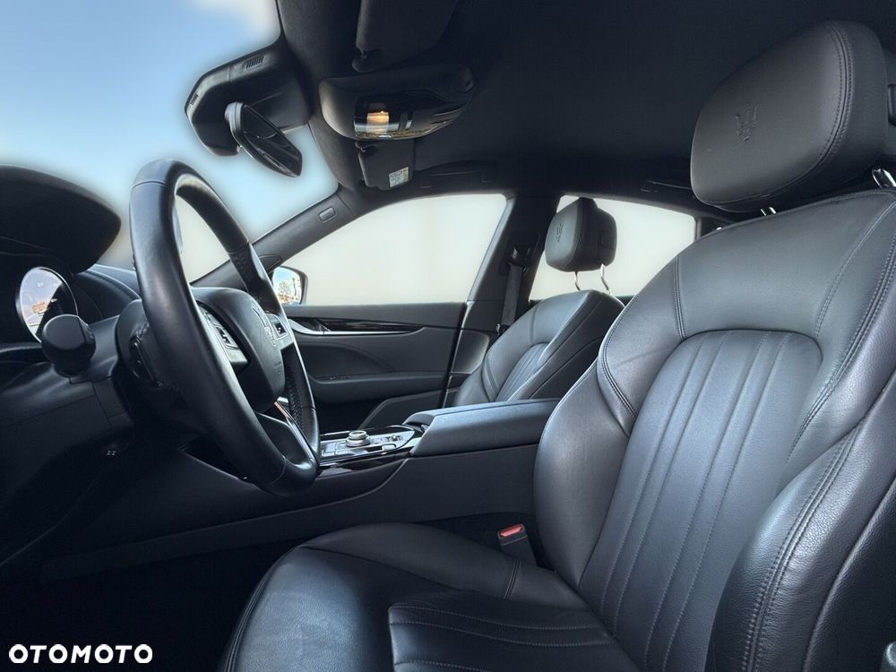 Maserati Levante - 16