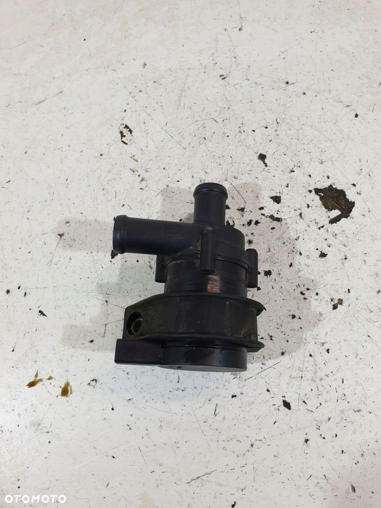 DODATKOWA POMPA WODY 1K0965561G AUDI VW SKODA 2.0 TFSI - 3