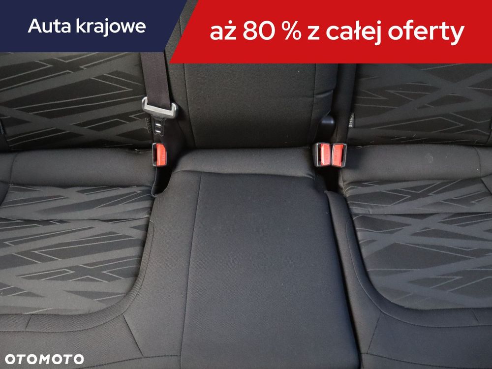 Kia Ceed - 12