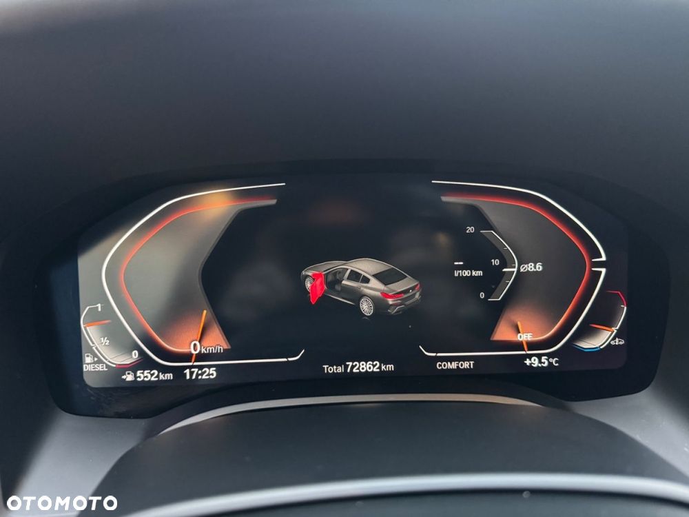 BMW Seria 8 - 38