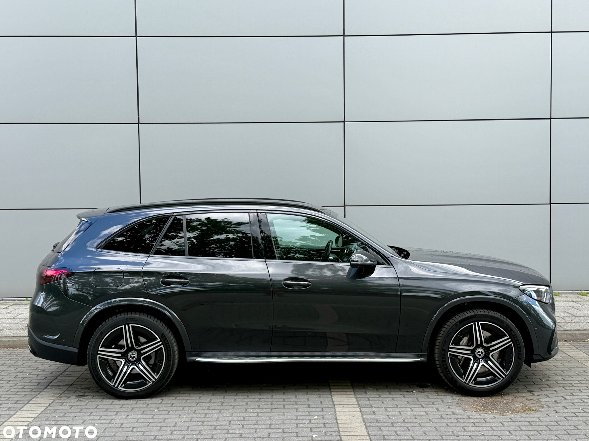 Mercedes-Benz GLC 220 d 4Matic 9G-TRONIC Edition AMG Line - 2