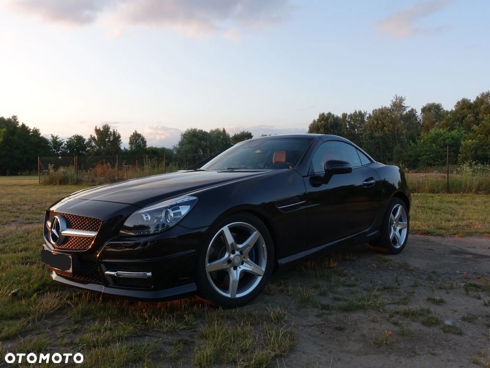 Mercedes-Benz SLK 350 (BlueEFFICIENCY) 7G-TRONIC - 8