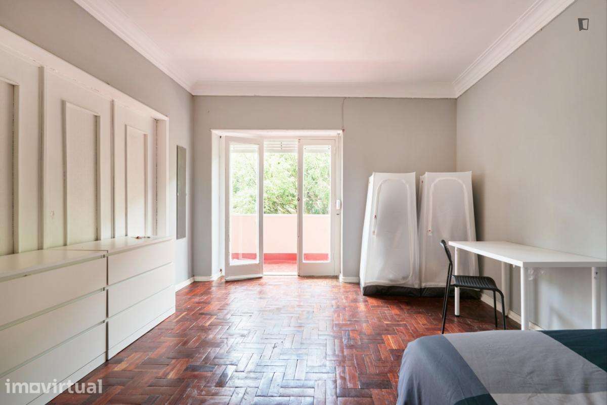 Quarto - localizado em Entrecampos Lisbon - Grande imagem: 4/29