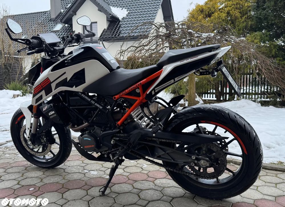KTM Duke - 13