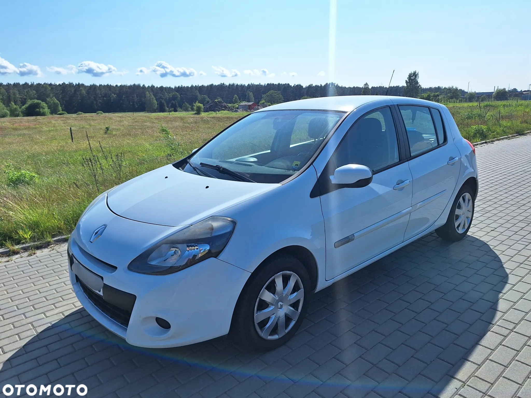Renault Clio 1.5 dCi Expression - 11