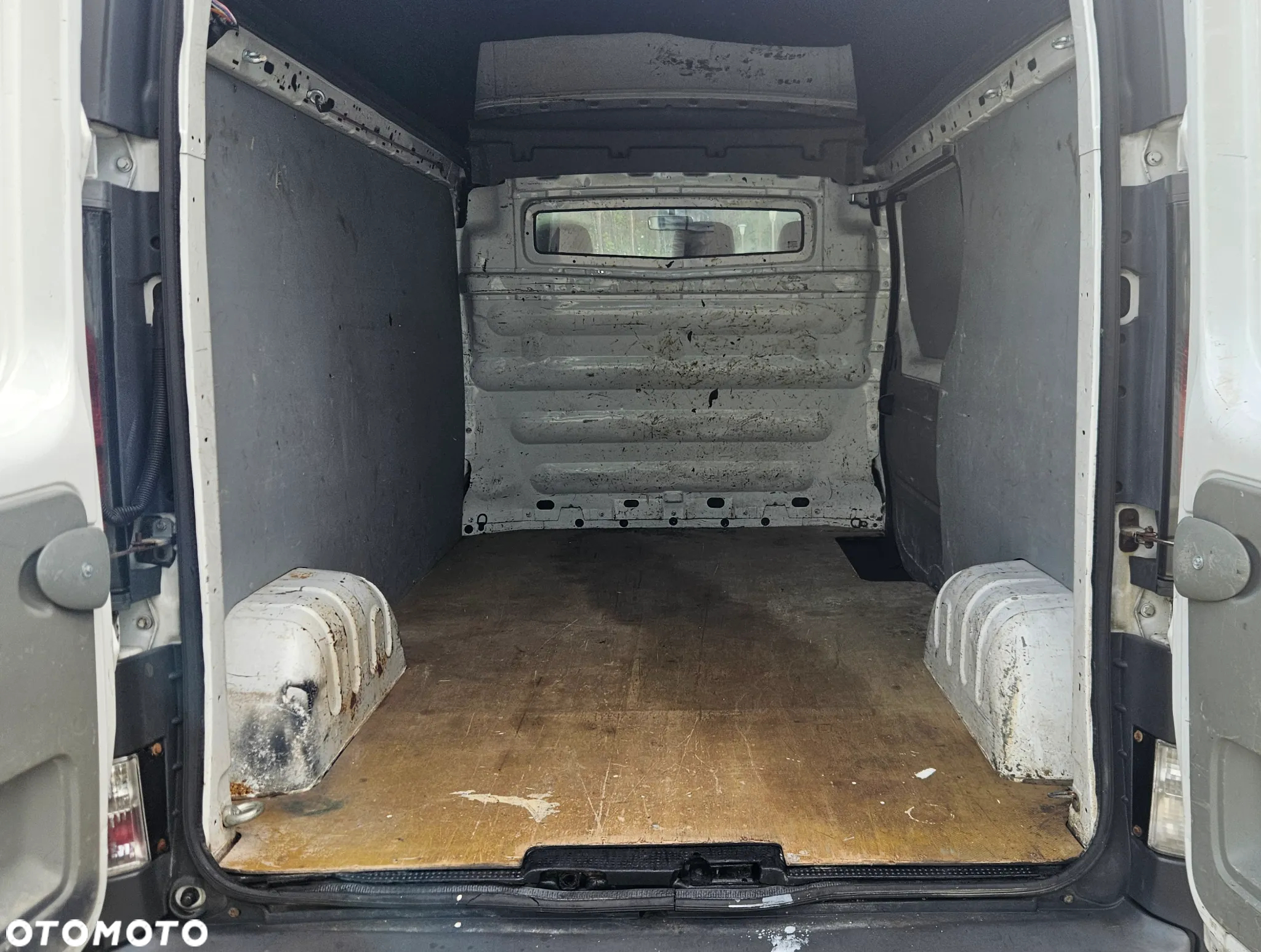 Renault Trafic - 9