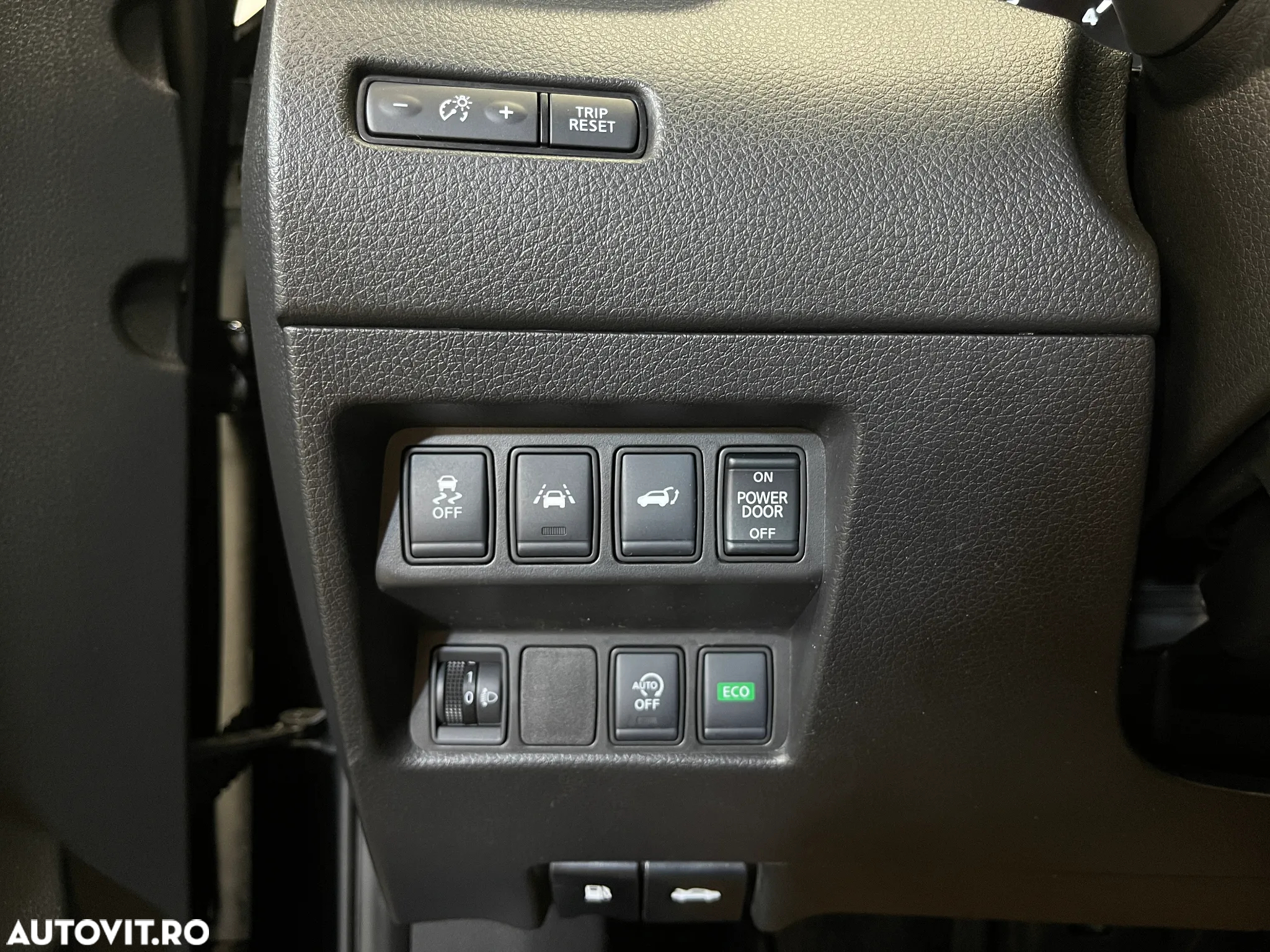 Nissan X-Trail 1.7D 150CP X-Tronic ALL MODE 4X4-I N-Connecta - 18
