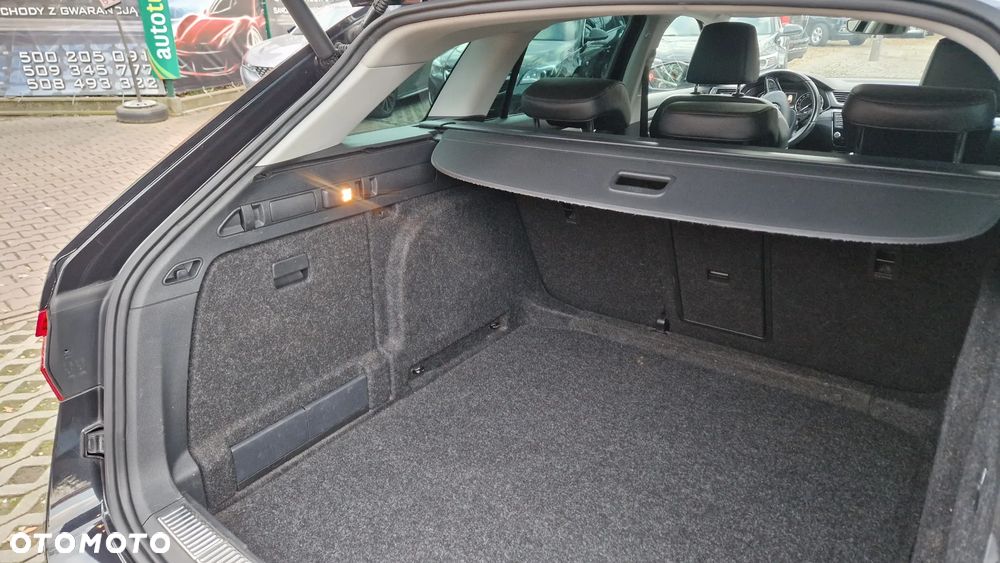 Skoda Superb 1.6 TDI GreenLine - 20