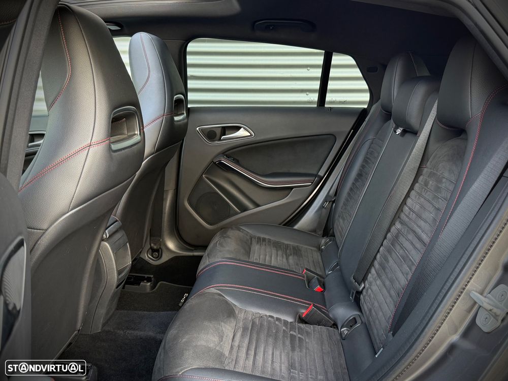 Mercedes-Benz CLA 200 d Shooting Brake AMG Line Aut. - 12