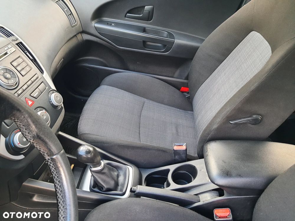 Kia Ceed Cee'd 1.4 Comfort - 10