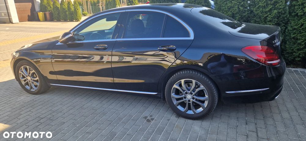 Mercedes-Benz Klasa C 250 7G-TRONIC - 2