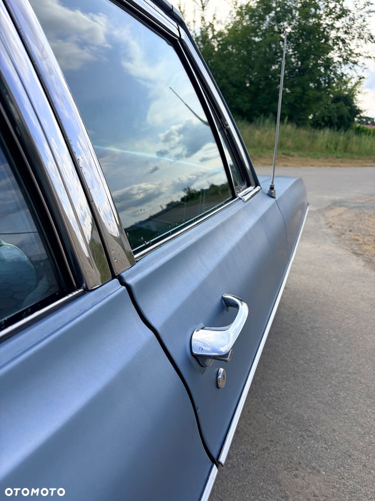 Pontiac Catalina - 19