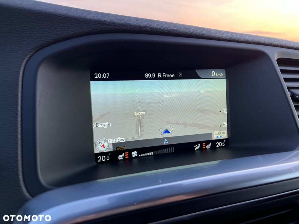 Volvo V60 D3 Momentum - 31