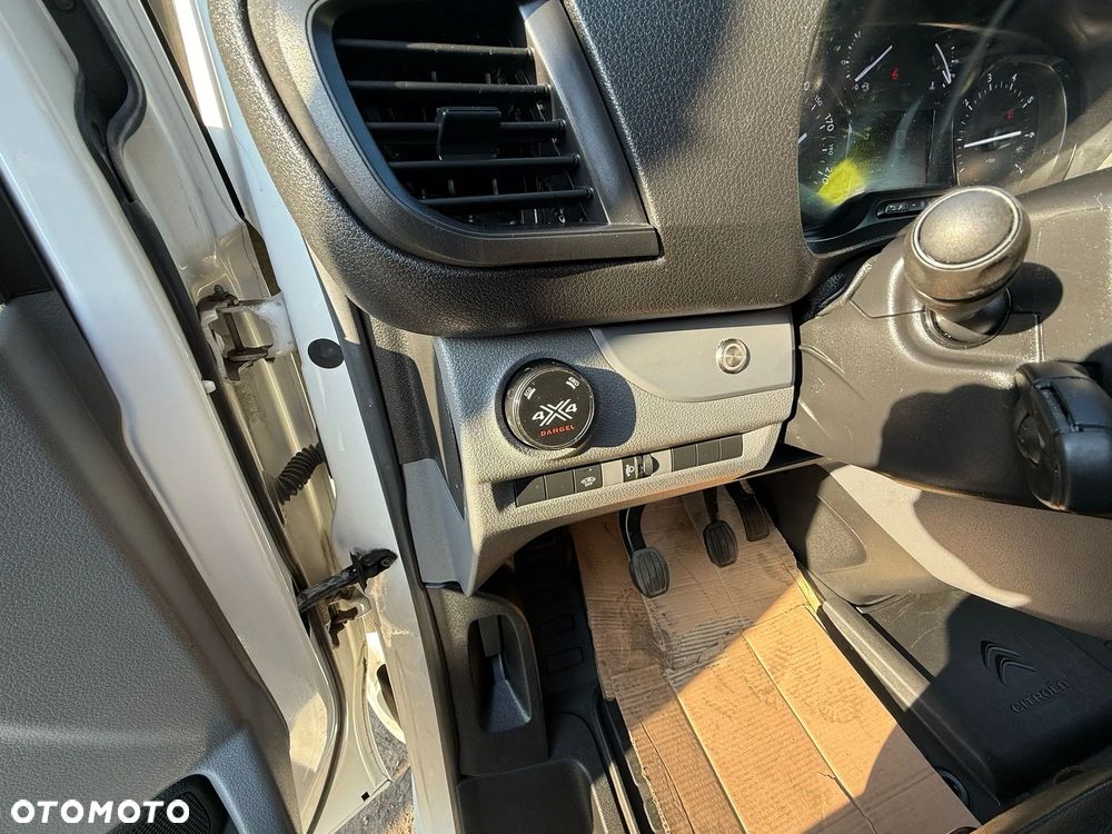 Citroën JUMPY 4X4 - 18