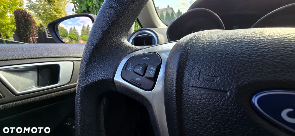 Ford Fiesta 1.25 SYNC Edition - 18
