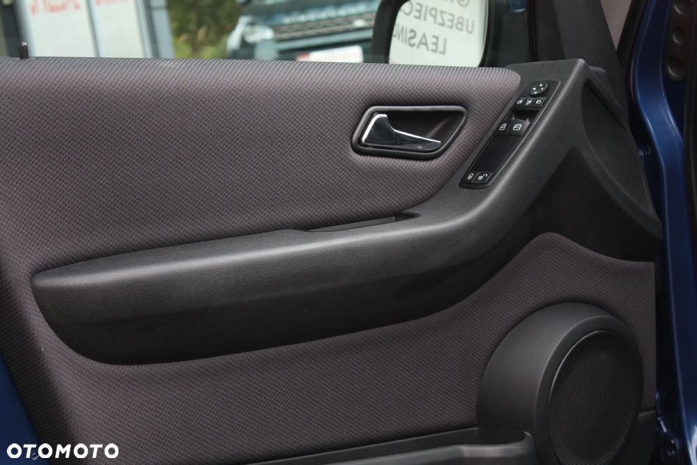 Mercedes-Benz Klasa A 180 BlueEFFICIENCY Elegance - 18