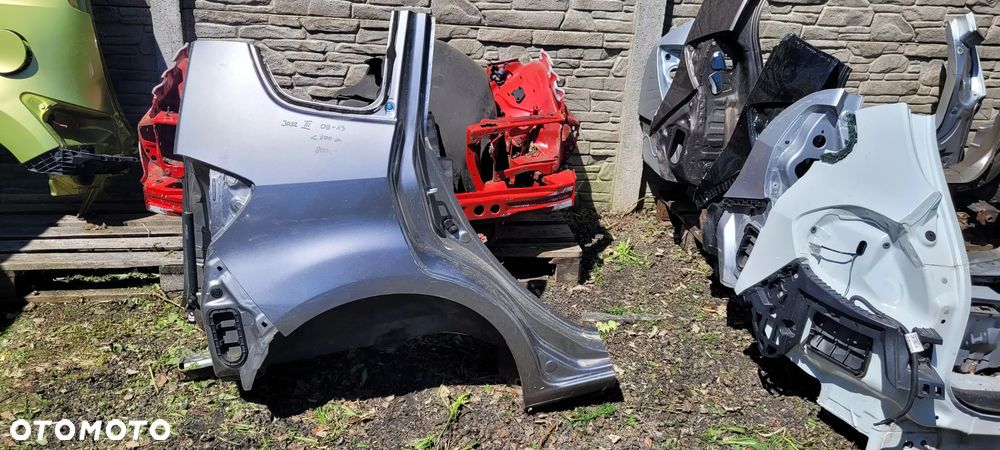 Honda Jazz III 09-13 Blotnik prawy tyl - 1