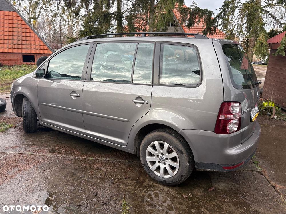 Volkswagen Touran 1.4 TSI Cup - 5