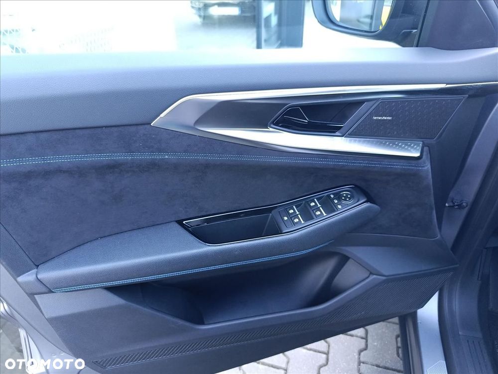Renault Austral 1.3 TCe mHEV Iconic esprit Alpine - 10