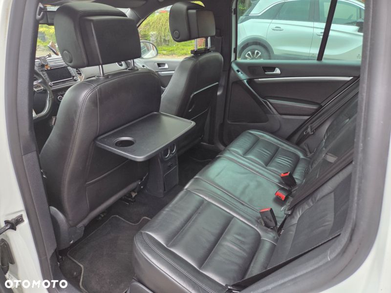 Volkswagen Tiguan - 22