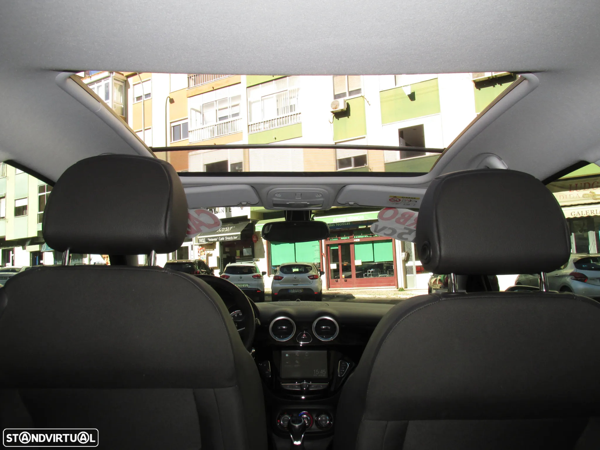 Opel Adam 1.0 T Rocks - 44