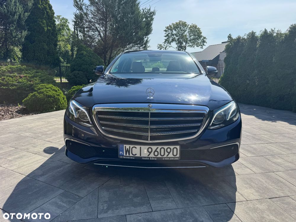 Mercedes-Benz Klasa E 220 d Business Edition 9G-TRONIC - 2