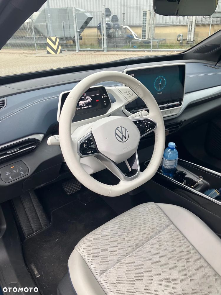 Volkswagen ID.4 - 11