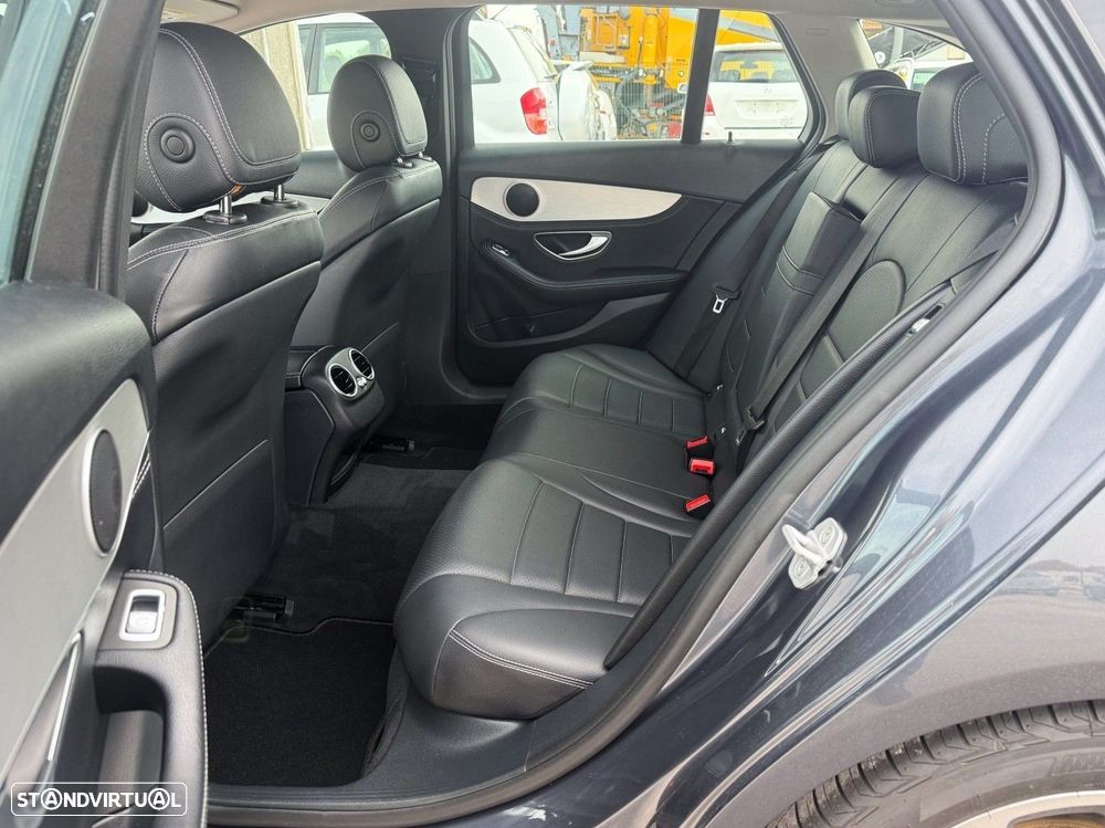 Mercedes-Benz C 220 d Avantgarde - 13