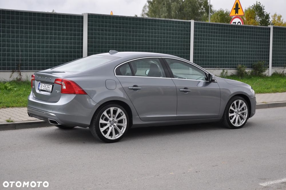 Volvo S60 T5 Inscription - 2