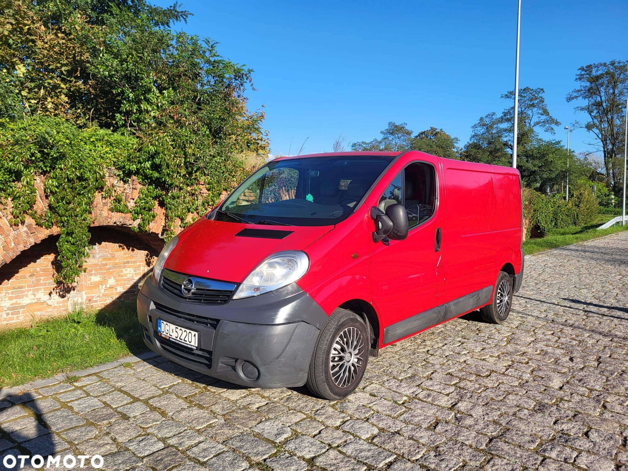 Opel Vivaro - 15