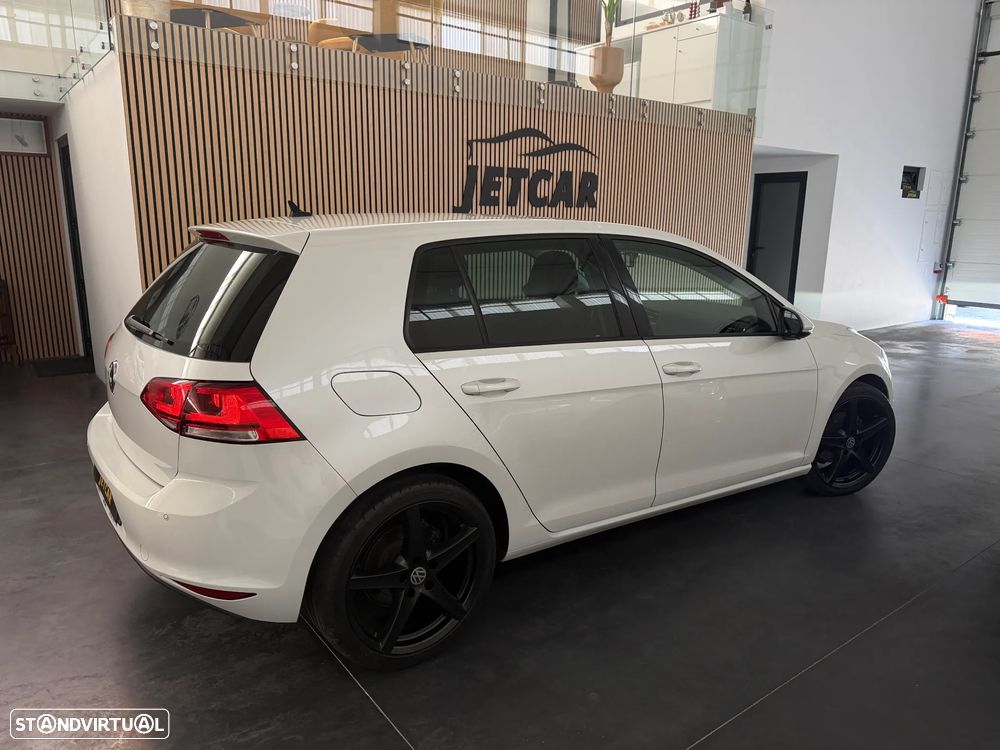 VW Golf 1.6 TDi DPF BlueMotion DSG Style - 4