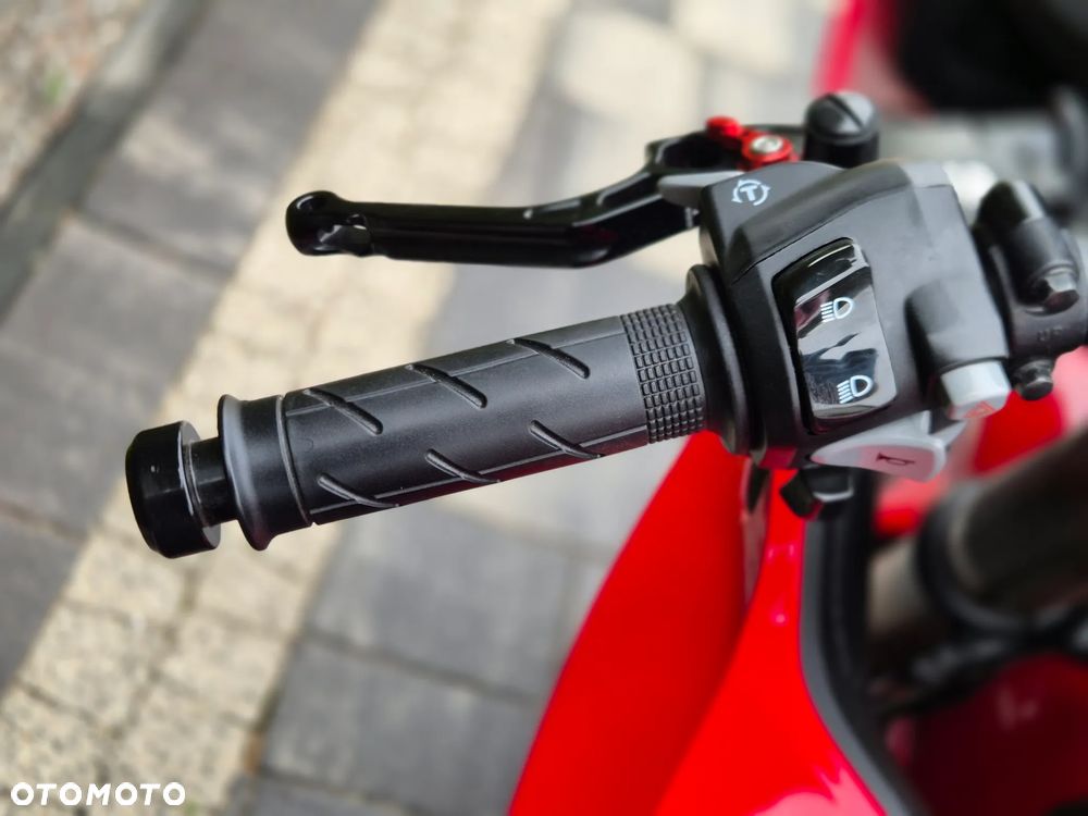 Honda CBR - 19