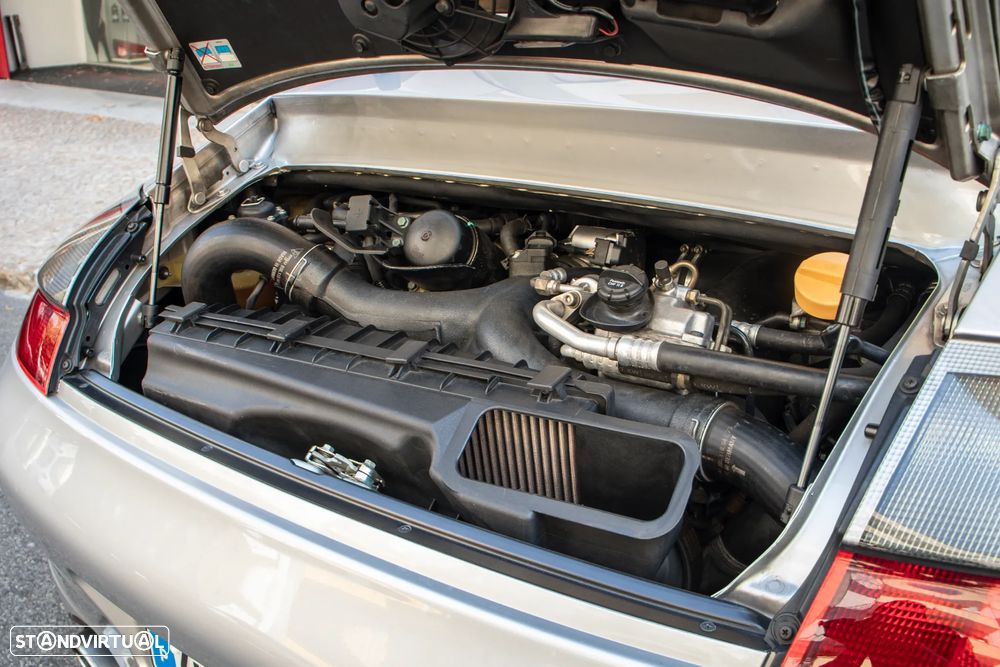 Porsche 911 (996) Turbo - 5