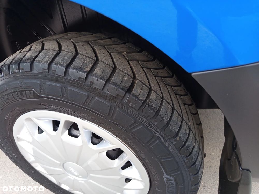 Ford Transit Custom - 14