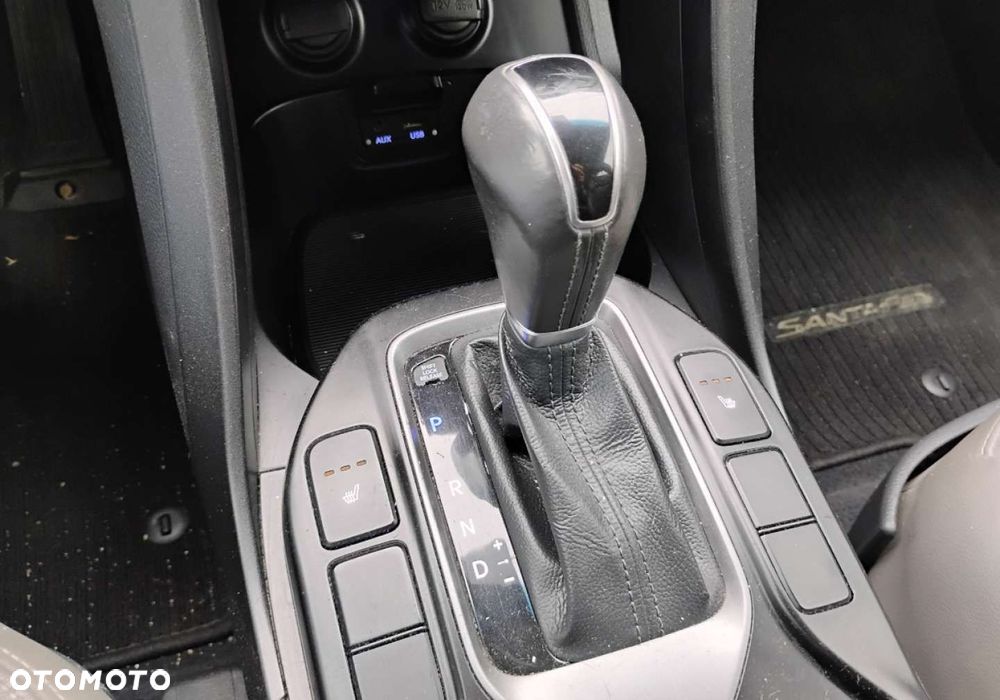 Hyundai Santa Fe - 22