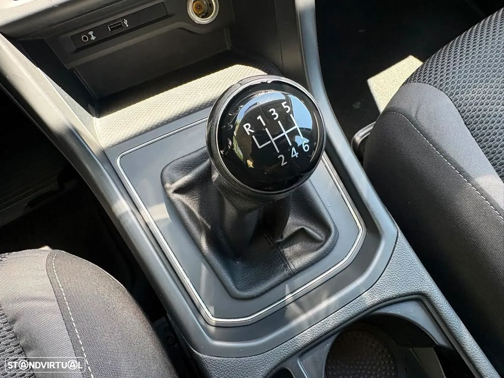VW Touran 1.6 TDI SCR Join - 21