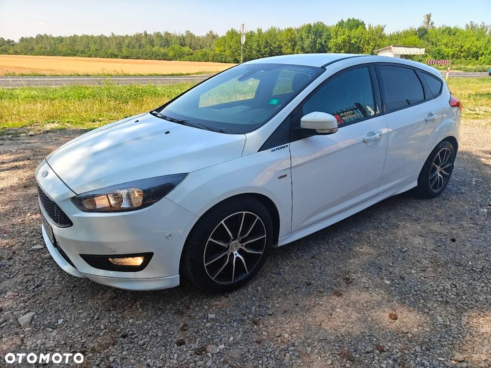 Ford Focus 1.0 EcoBoost ST-Line - 2