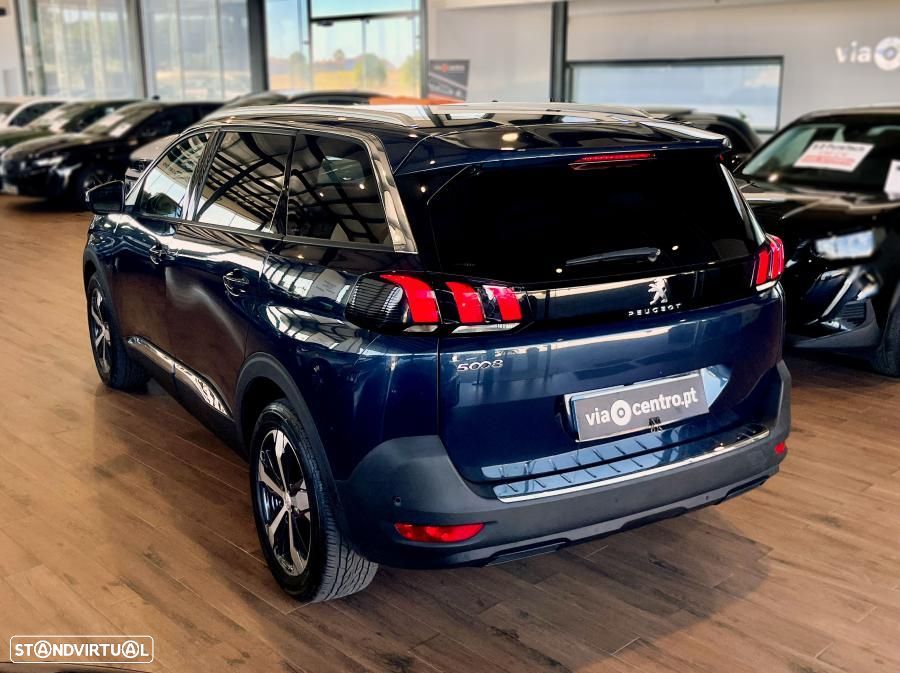 Peugeot 5008 1.2 PureTech Allure - 4
