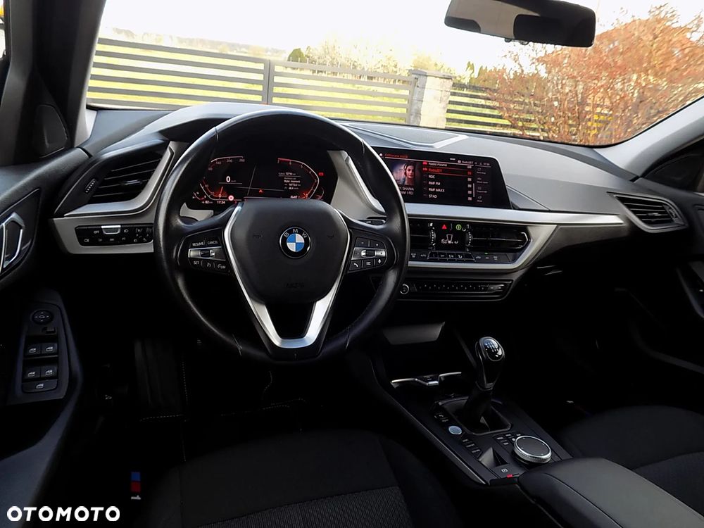 BMW Seria 1 118i - 29