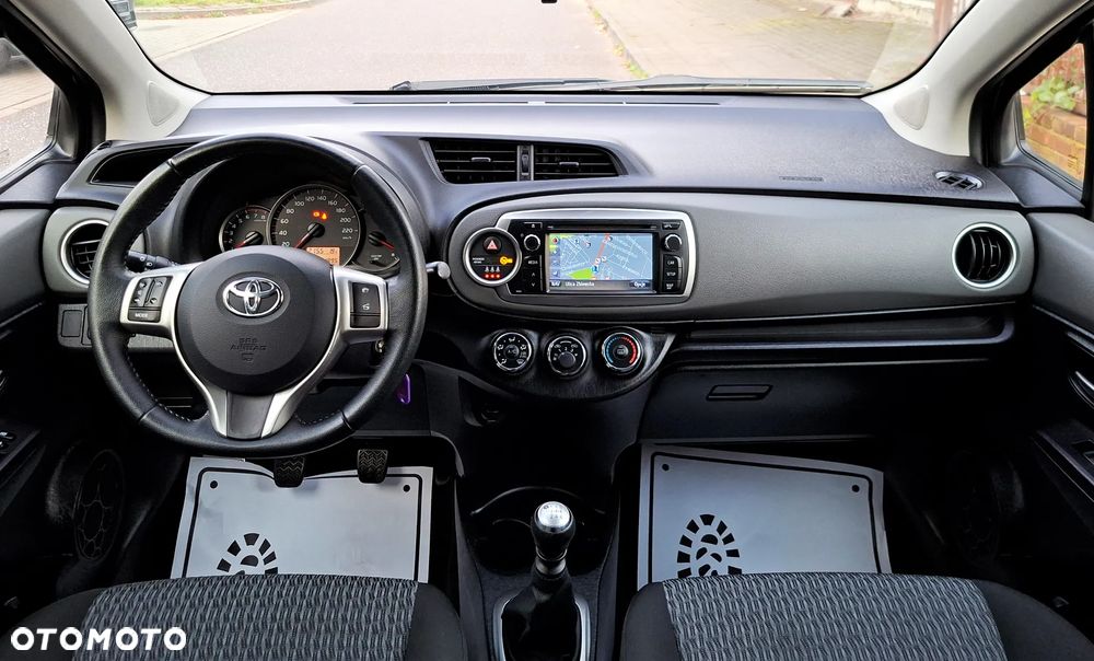 Toyota Yaris 1.33 Luna Start - 32