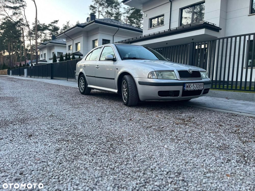 Skoda Octavia - 2