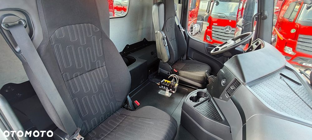 Mercedes-Benz AROCS 2545. 6x4 HAKOWIEC 20 ton - 32