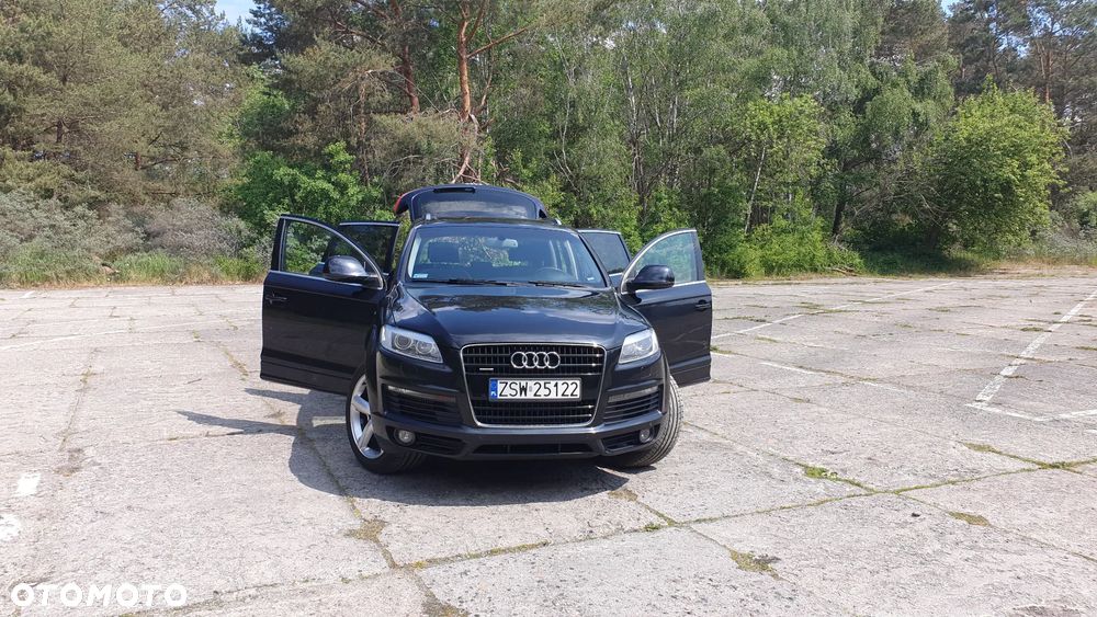 Audi Q7 3.0 TDI DPF quattro tiptronic - 32