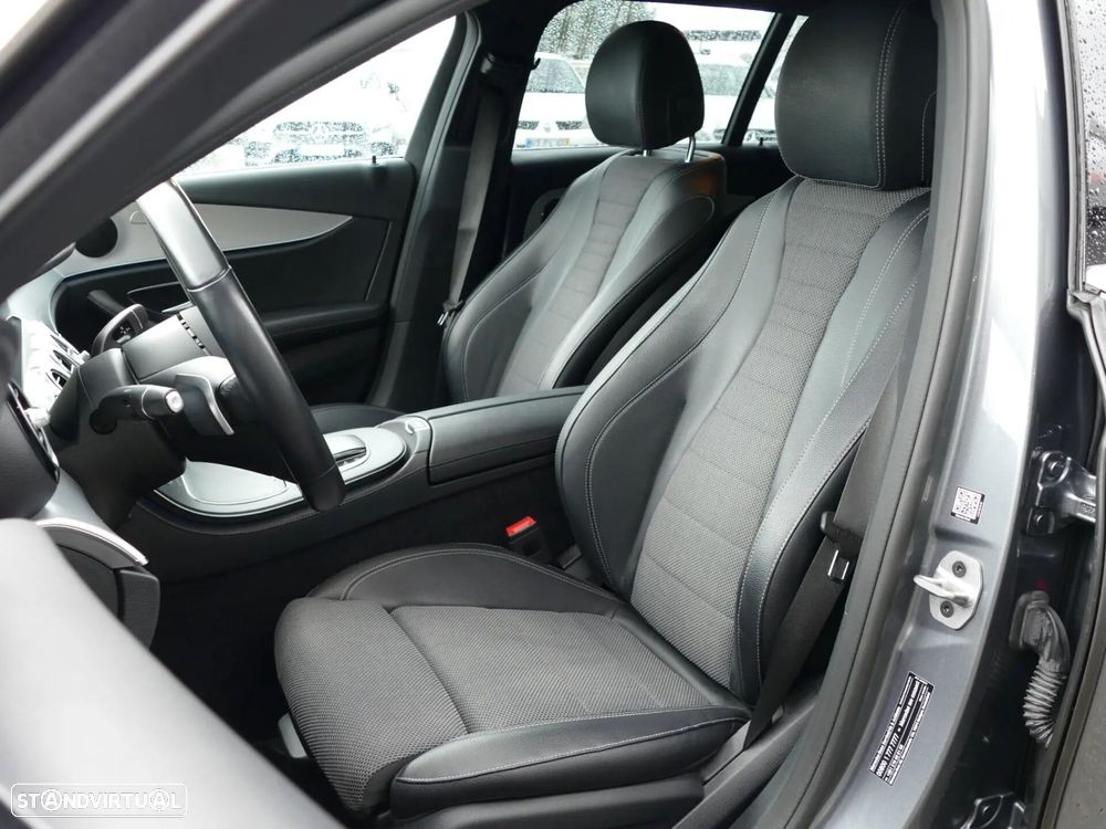 Mercedes-Benz E 220 d Avantgarde 7L - 25