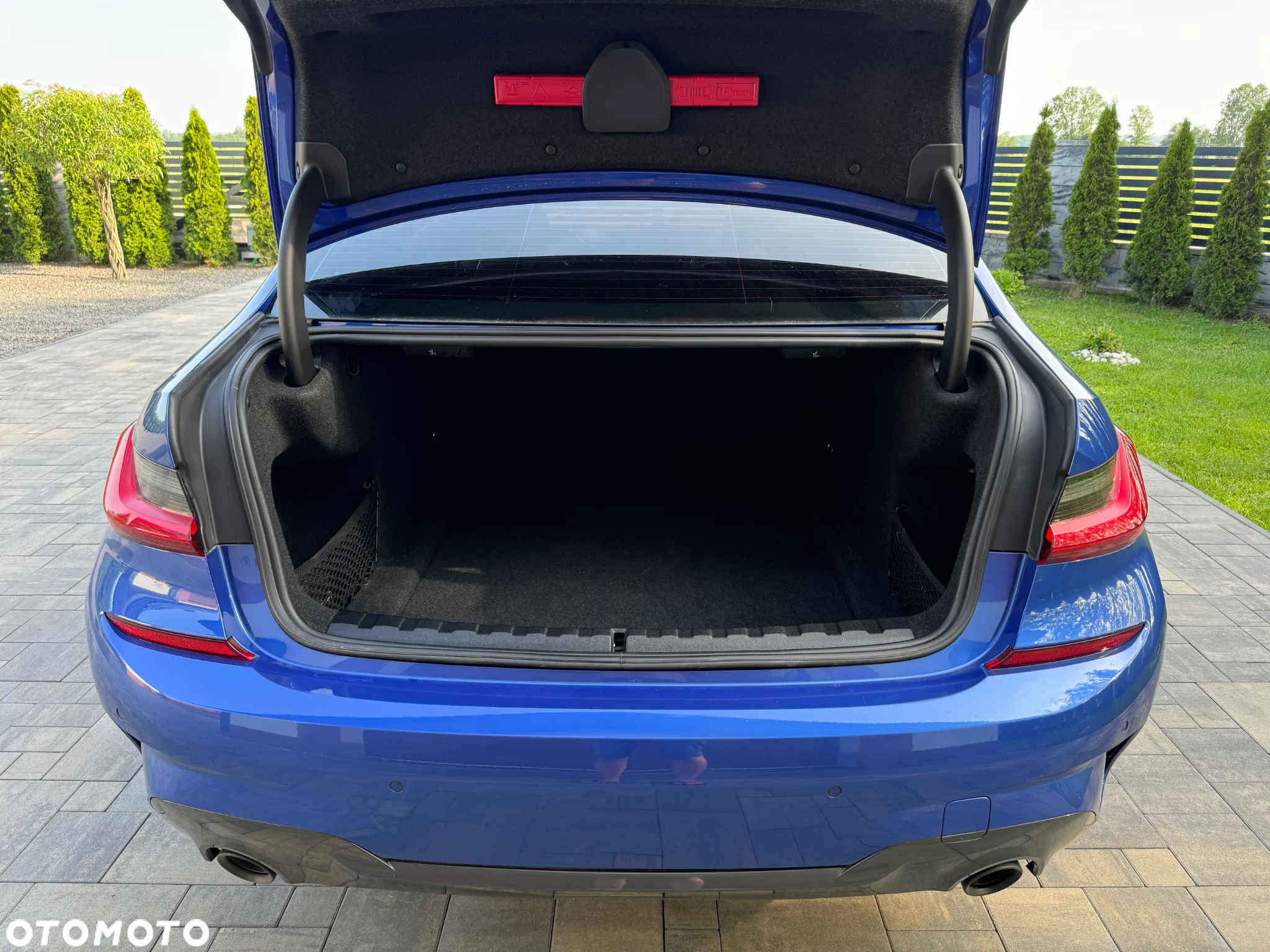 BMW Seria 3 318i M Sport sport - 40