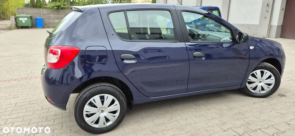 Dacia Sandero 1.2 16V 75 Laureate - 30
