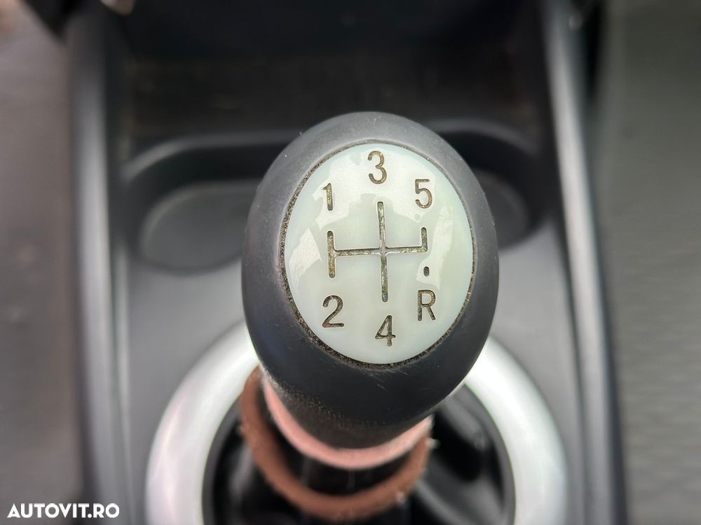 Renault Megane II Estate 1.6 Pack Authentique - 23