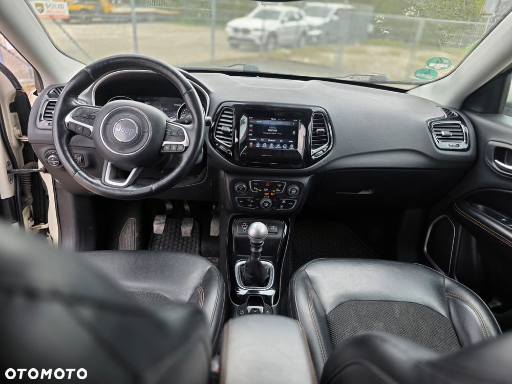 Jeep Compass 1.4 MultiAir Limited - 8