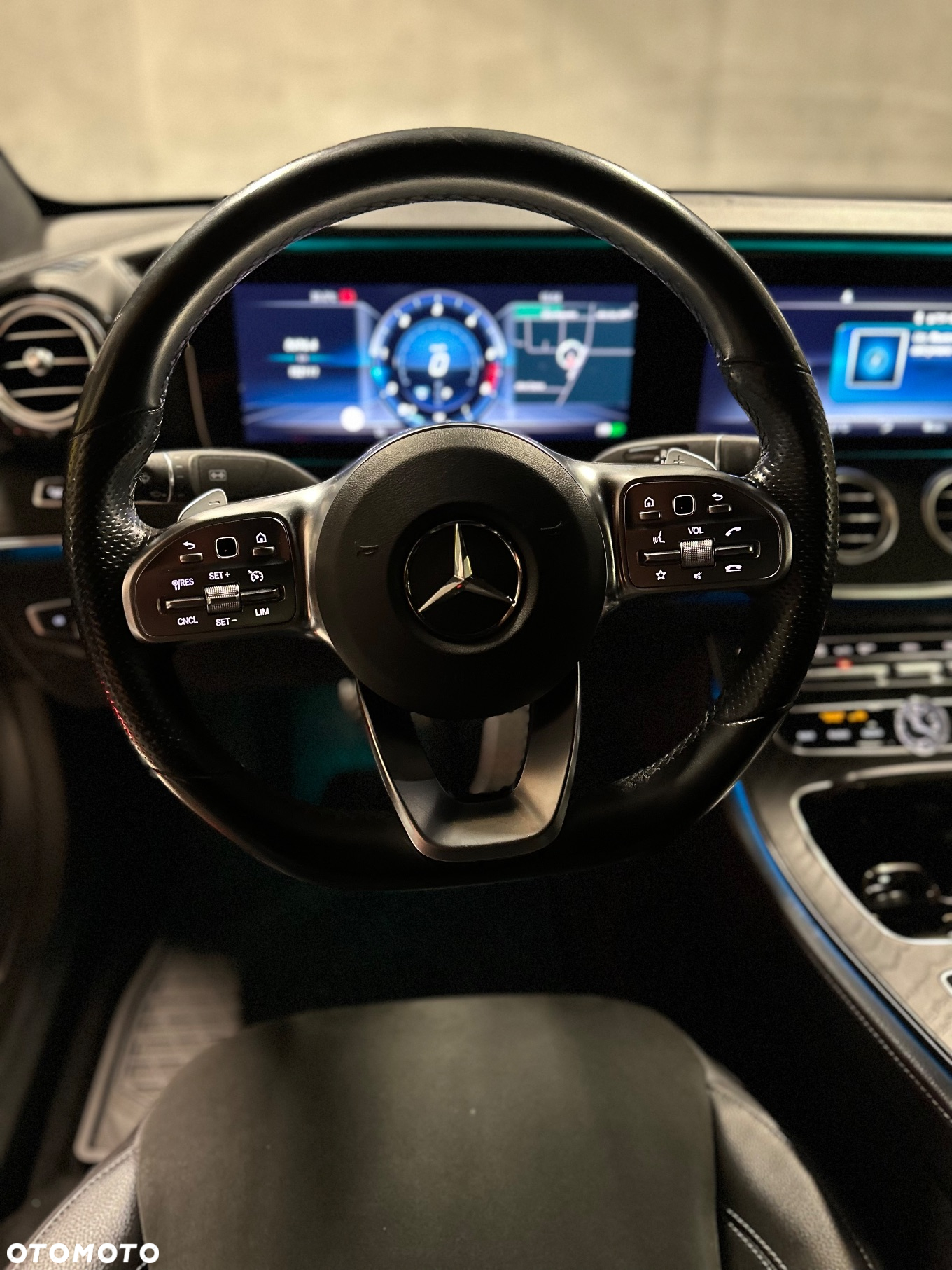 Mercedes-Benz Klasa E 400 d 4-Matic 9G-TRONIC - 9